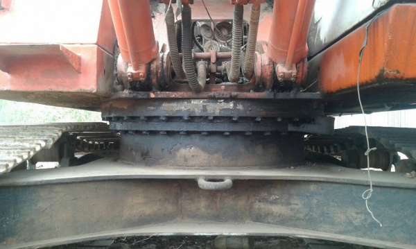 ขาย แบคโฮ DAEWOO DH220-LC เอกสารเล่มทะเบียนครบ ไฟฟ้าเต็ม ช่วงล่างเต็ม เครื่องดี ราคาต่อรองได้ครับ