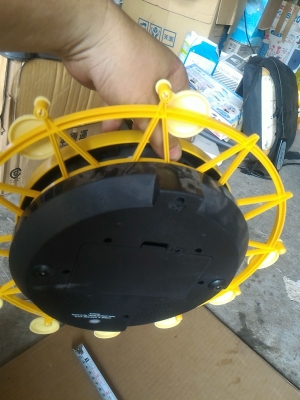 นาฬิกา Winnie the POOH พร้อมลูกเล่นต่างๆ มีล้อรอบๆนาฬิกาเหมือนชิงช้าสวรรค์หมุนไปรอบๆสวยๆ