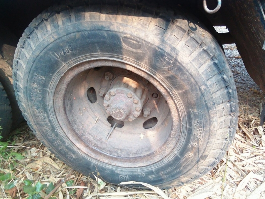 10 ล้อหัวยาว เครื่อง อีสุสุ 170 HP,ช่วงล่างใหญ่ เบรคทิฟฟี่ ทะเบียนพร้อมโอน