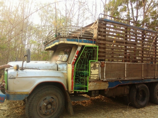 10 ล้อหัวยาว เครื่อง อีสุสุ 170 HP,ช่วงล่างใหญ่ เบรคทิฟฟี่ ทะเบียนพร้อมโอน