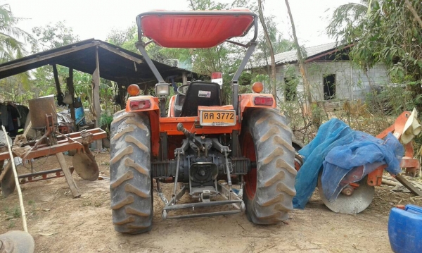 ขาย รถไถ KUBOTA M5000 ปี 53 เอกสารเล่มทะเบียนครบ อุปกรณ์มีผานดันหน้า ผาน 3 ผาน 5 โรตารี่ และสารี่ลาก ขาย รถไถ KUBOTA M5000 ปี 53 เอกสารเล่มทะเบียนครบ อุปกรณ์มีผานดันหน้า ผาน 3 ผาน 5 โรตารี่ และสารี่ลาก