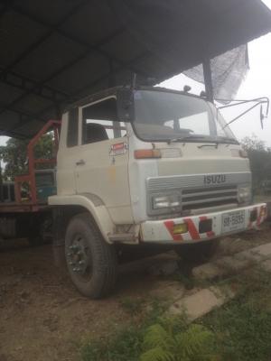 ขายรถเทรนเลอร์ isuzu FTR 6ล้อยาง900 เบรคทิฟฟี่ พวงมาลัยเพาเวอร์  พร้อมใช้งาน สนใจติดต่อ089-2579650