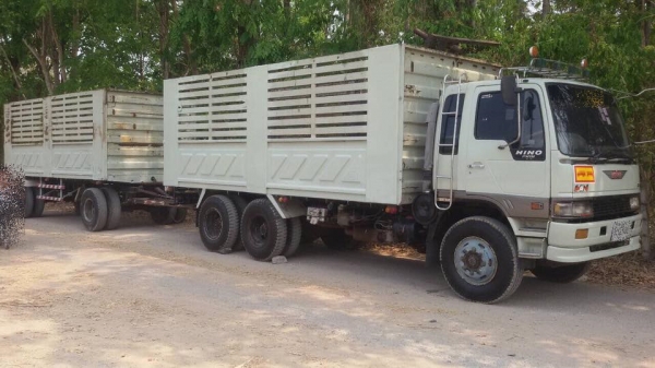ขายรถสิบล้อ Hino FM1M วางเครื่องPO09 315แรง ไม่ดั้มคอกเกษตรกะบะสามมมิตร ลูก2คาน รถสวยพร้อมใช้งาน