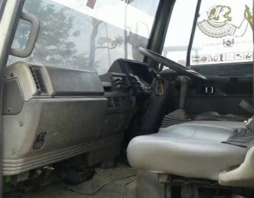 ISUZU ROCKY 195 HP 6HE1 หกล้อดั๊มพ์ กระบะดั๊มพ์เหล็ก 5 ตันความยาว 3.60 เมตรสภาพดีพร้อมใช้งานได้เลยครับ เครื่องยนต์แรงดีแห้งดีไม่มีแตกเยิ้ม ภายในเก๋งสะอาดคอนโซลครบพร้อม พวงมาลัยเพาเวอร์ ระบบเบรคทริ๊ปฟี้ครบครัน ช่วงล่างแน่นดีคัชซีไม่บวม ยาง 8.25 ขอบ 16 สภาพ ISUZU ROCKY 195 HP 6HE1 หกล้อดั๊มพ์ กระบะดั๊มพ์เหล็ก 5 ตันความยาว 3.60 เมตรสภาพดีพร้อมใช้งานได้เลยครับ เครื่องยนต์แรงดีแห้งดีไม่มีแตกเยิ้ม ภายในเก๋งสะอาดคอนโซลครบพร้อม พวงมาลัยเพาเวอร์ ระบบเบรคทริ๊ปฟี้ครบครัน ช่วงล่างแน่นดีคัชซีไม่บวม ยาง 8.25 ขอบ 16 สภาพ