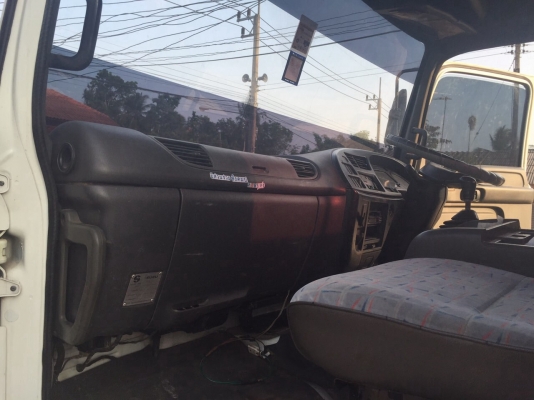 ขายรถ10ล้อหัวลาก ISUZU GXZ23KZ24 เครื่อง 270แรงม้า ปี49 สนใจโทร 081-970-1072