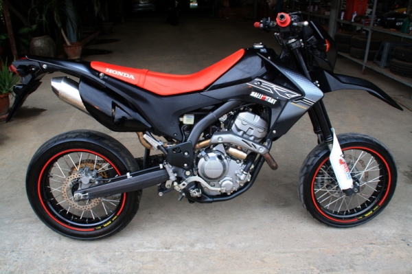 ขาย CRF 250 M ปี 13 ท่อสูตร สภาพสวย 93000