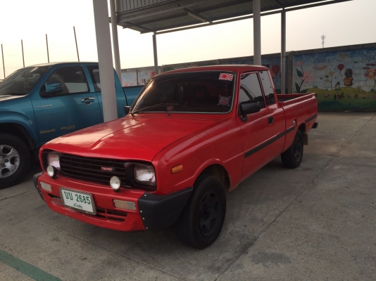 ขายมาสด้าแฟมิเลีย1400ขับใช้งานได้เลย0832825532