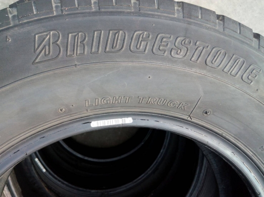 215/70R15 BRIDGESTONE RD-613 ชุด 4 เส้น tel.081-427-3941 ไอดีไลน์ 0814273941 215/70R15 BRIDGESTONE RD-613 ชุด 4 เส้น tel.081-427-3941 ไอดีไลน์ 0814273941