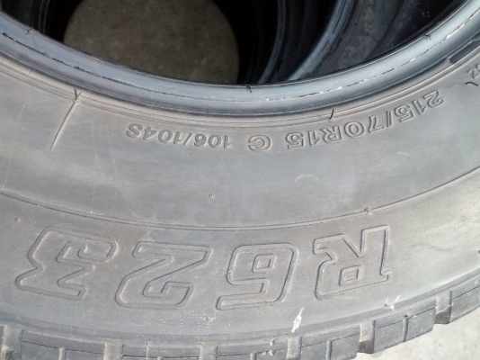 215/70R15 BRIDGESTONE RD-613 ชุด 4 เส้น tel.081-427-3941 ไอดีไลน์ 0814273941 215/70R15 BRIDGESTONE RD-613 ชุด 4 เส้น tel.081-427-3941 ไอดีไลน์ 0814273941