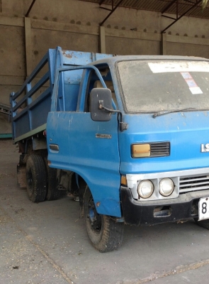 หกล้อ อีซูซุ TL85 ดั้ม3คิว สภาพดีพร้อมใช้งาน ทะเบียนพร้อมโอน ราคา 159,000บ ราคาเบาๆ