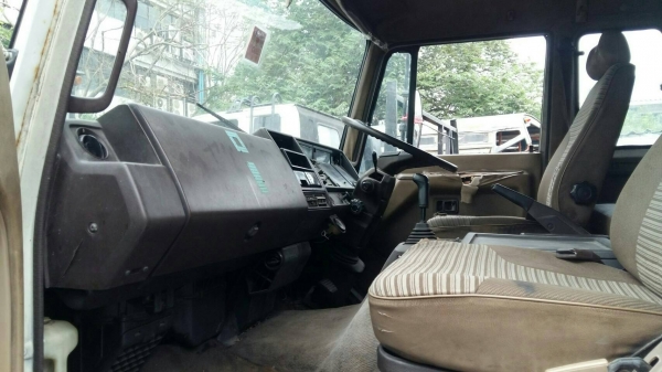 หกล้อ ฮีโน่ FF3H195 ปี39 วางหัว FL18 ช่วงยาว7.20ม ยาง900 สภาพดีสวยเดิมๆพร้อมใช้งาน ทะเบียนพร้อมโอน หกล้อ ฮีโน่ FF3H195 ปี39 วางหัว FL18 ช่วงยาว7.20ม ยาง900 สภาพดีสวยเดิมๆพร้อมใช้งาน ทะเบียนพร้อมโอน