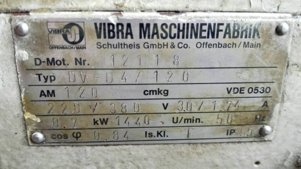 Sell> มอเตอร์ สั่น-เขย่า VIBRA Made in Germany 1 HP 380V เบอร์พิเศษตัวใหญ่สั่นแรงถอดจากไลน์ผลิตพร้อมขึ้นงาน.