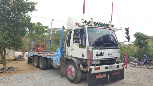 ขายรถ ISUZU JCM เครื่อง 6HE1 195แรงม้า วางหัวสิงไฮเทค เพลาเดียว เอกสารพร้อมโอน โทร.080-1085007 บอล