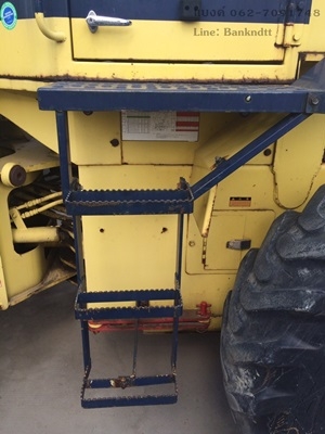 KOMATSU WA100-1#33107 รถนอกนำเข้าจากญี่ปุ่นไม่เคยใช้ในไทย 100\% ใช้งาน 8000 ชม. สภาพดีสวยๆเลย ใช้งานได้ทันที  ธีรเทพ 062-7091748 Line : Bankndtt