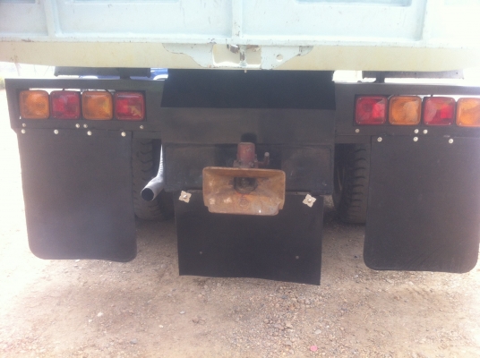 มาอีกแล้วคับ อีซูซุ 210 ฟุลเลอร์สวยๆเลย มาอีกแล้วคับ อีซูซุ 210 ฟุลเลอร์สวยๆเลย