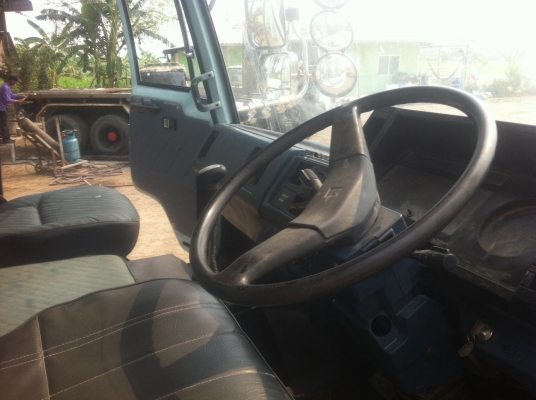 มาอีกแล้วคับ อีซูซุ 210 ฟุลเลอร์สวยๆเลย มาอีกแล้วคับ อีซูซุ 210 ฟุลเลอร์สวยๆเลย