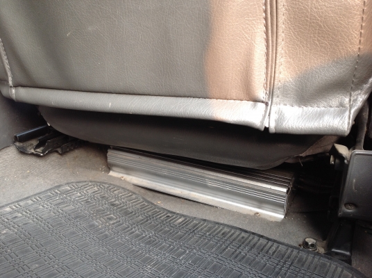 ปี 2002 มิตซูบิชิ สตราด้า 4 ประตู เครื่อง 2800 ปี 2002 มิตซูบิชิ สตราด้า 4 ประตู เครื่อง 2800