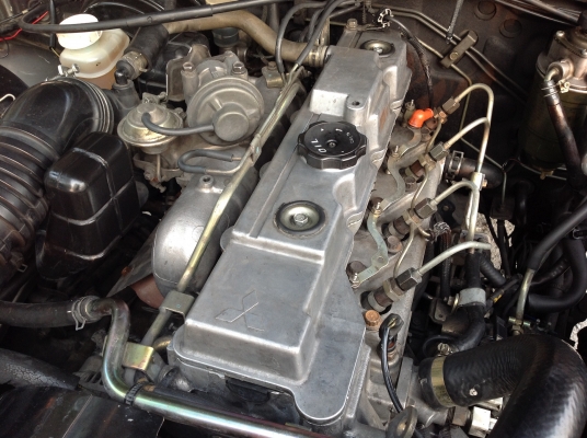 ปี 2002 มิตซูบิชิ สตราด้า 4 ประตู เครื่อง 2800 ปี 2002 มิตซูบิชิ สตราด้า 4 ประตู เครื่อง 2800