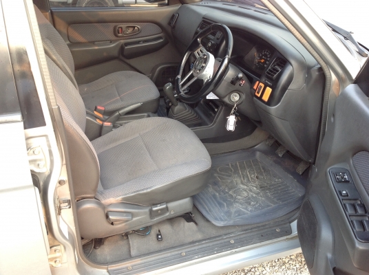 ปี 2002 มิตซูบิชิ สตราด้า 4 ประตู เครื่อง 2800 ปี 2002 มิตซูบิชิ สตราด้า 4 ประตู เครื่อง 2800