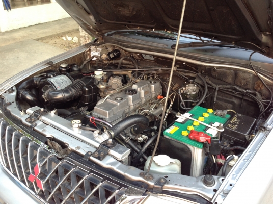 ปี 2002 มิตซูบิชิ สตราด้า 4 ประตู เครื่อง 2800 ปี 2002 มิตซูบิชิ สตราด้า 4 ประตู เครื่อง 2800