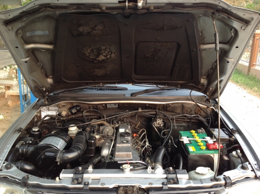 ปี 2002 มิตซูบิชิ สตราด้า 4 ประตู เครื่อง 2800 ปี 2002 มิตซูบิชิ สตราด้า 4 ประตู เครื่อง 2800