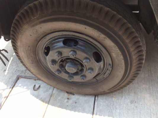 ขายรถบรรทุกติดเครน