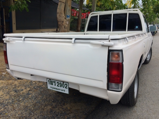 NISSAN BIG-M FRONTIER เครื่องแน่น สภาพสวย พร้อมใช้งาน