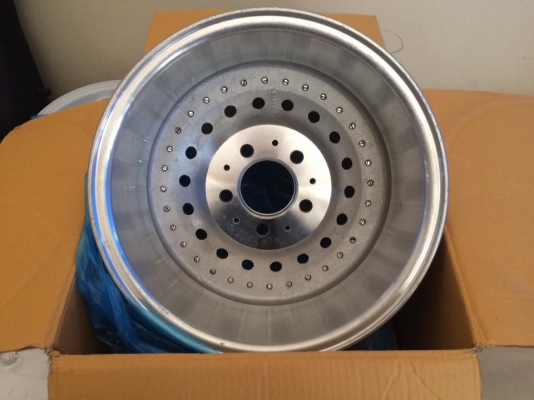 ขายล้อหยดน้ำ 15x8.5 ET-30 5รู114 ออฟลึก 4 นิ้ว ใหม่แกะกล่อง ขายล้อหยดน้ำ 15x8.5 ET-30 5รู114 ออฟลึก 4 นิ้ว ใหม่แกะกล่อง