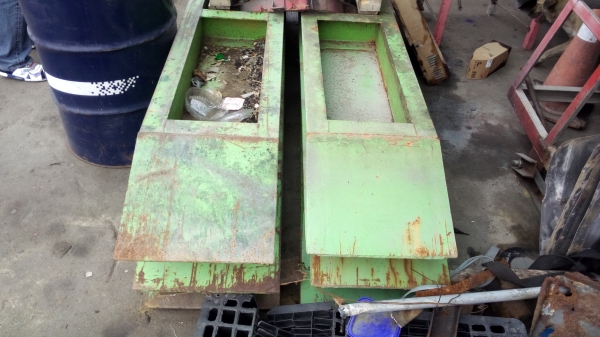 ต้องการขายสะพานใส่หางโรเบดยาว2เมตร60มี3คู้/คู้ล่ะ12,000บาทสนใจติดต่อด่วน