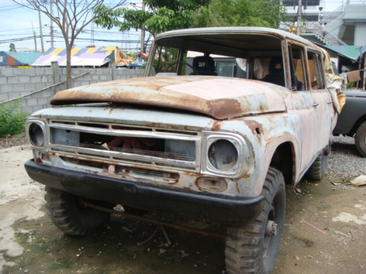 ขาย INTERNATIONAL  VAN  ปี 1967 5ประตู (หายากมากๆ) ชิ้นส่วน-ของครบ