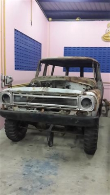 ขาย INTERNATIONAL  VAN  ปี 1967 5ประตู (หายากมากๆ) ชิ้นส่วน-ของครบ