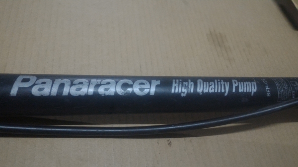 ที่สูบลมเติมลมแบบก้านโยกขึ้นลง จากญี่ปุ่น ใช้เติมลมได้ทุกอย่าง รถยนต์ , รถมอเตอร์ไซค์ ,จักรยาน