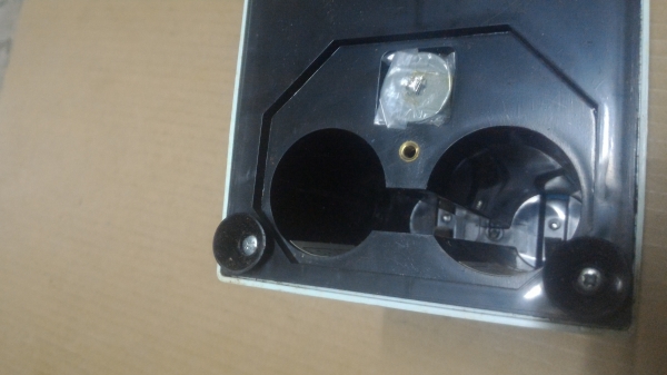 ที่เจียร์ลบคมมีด กรรไกร และอื่นๆ  แบบให้ถ่าน  ยี่ห้อ SUCA SUCA  ของใหม่เก่าเก็บจากญี่ปุ่น มีตัวหินลับคมลำลองติดมาให้ด้วย