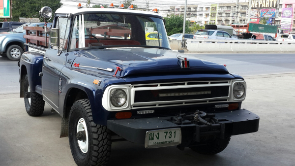 ขาย INTERNATIONAL กระบะ ปี1965 ใช้ได้2ระบบ เครื่องTB4200 ขับ4x4-วินท์-ฟรีล็อค-แอร์ครบ