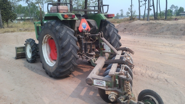 ขายรถไถจอห์นเดีย