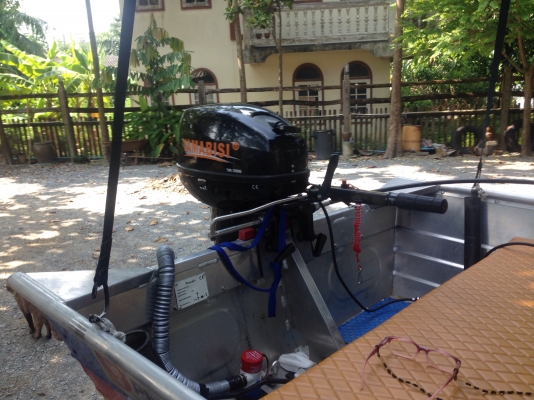 ขายเรืออลูมิเนียมจีน 12ฟุต ราคา 80,000 บาท