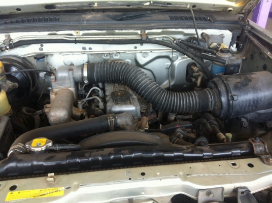 นิสสันฟรอนเทีย ปี 2002  4WD