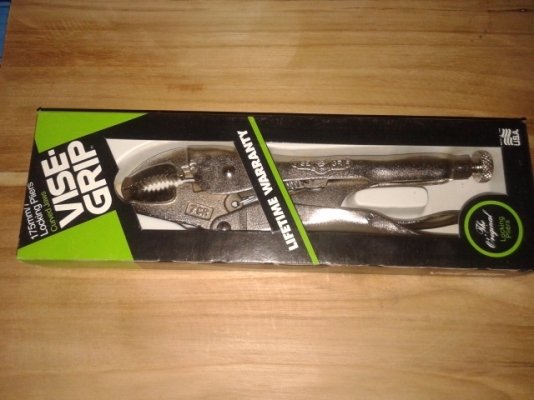 ขายคีมล็อกVISE-GRIP 10R Made in USA.งานเก่าเก็บยี่สิบกว่าปี ขายคีมล็อกVISE-GRIP 10R Made in USA.งานเก่าเก็บยี่สิบกว่าปี