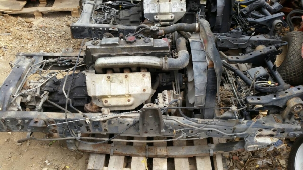 ขาย - เครื่องยนต์ พร้อมเกียร์ สำหรับรถ 6 ล้อ MITSUBISHI 4M40 ตัวละ 68,000 บาท ขาย - เครื่องยนต์ พร้อมเกียร์ สำหรับรถ 6 ล้อ MITSUBISHI 4M40 ตัวละ 68,000 บาท