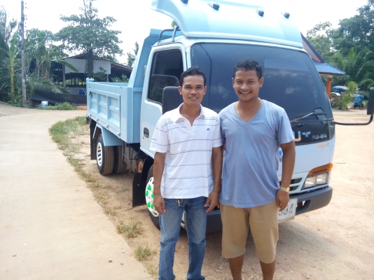 (ขอบคุณพี่บันเทิง จ. สุราษธานี รับรถกลับไปทําเงินล้านแล้วขอให้รวยๆๆคับ)6  ล้อดั้มอีซูสุ  ปี39  88แรงม้า  (รถห้างแท้)  พร้อมใช้งาน เล่มติดมือ....