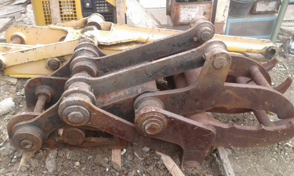 ขายตัวคีบ สำหรับรถขนาด PC 60, PC120