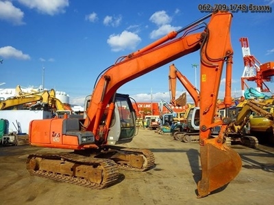 Hitachi ZX120#60655 ปี2000 เก่าญี่ปุ่นไม่เคยใช้ในไทย 100\% ใช้งานไม่มาก 6 พันกว่าชั่วโมง  มีไลน์หัวกระแทก สภาพสวยๆ พร้อมใช้งานครับ 062-709-1748 ธีรเทพ NDT Thailand