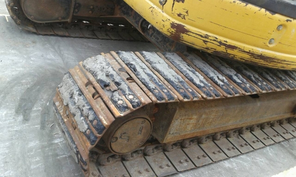 ขายรถขุดขนาด 5 ตัน ยี่ห้อ CAT รุ่น 305 SR