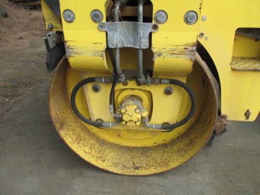 รถบด BOMAG รุ่น BW 120 AD-3 ขนาด 3 ตัน รถบด BOMAG รุ่น BW 120 AD-3 ขนาด 3 ตัน