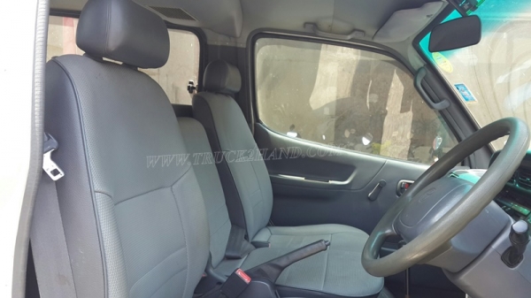 รถตู้ TOYOTA รถตู้ TOYOTA