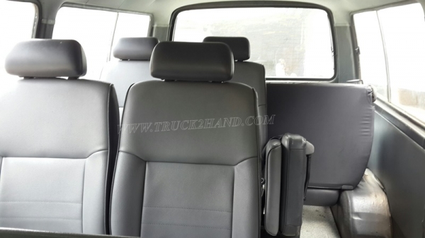 รถตู้ TOYOTA