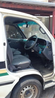 รถตู้ TOYOTA รถตู้ TOYOTA