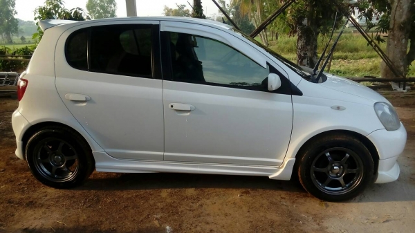 รถบ้าน ยาริส 200000 เครื่อง 1.3