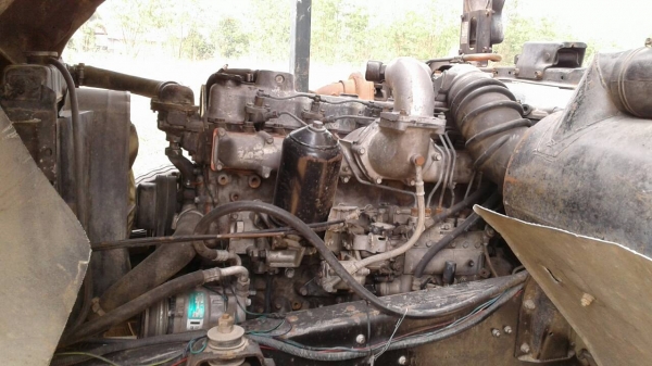 ต้องการขายด่วน  รถบรรทุก 10 ล้อ MITSUBISHI FN527 TF  220 เทอร์โบ รถบ้านเจ้าของขายเอง ราคาคุยกันได้ครับ