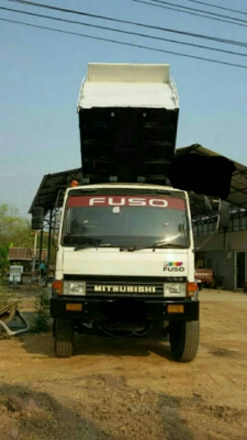ต้องการขายด่วน  รถบรรทุก 10 ล้อ MITSUBISHI FN527 TF  220 เทอร์โบ รถบ้านเจ้าของขายเอง ราคาคุยกันได้ครับ